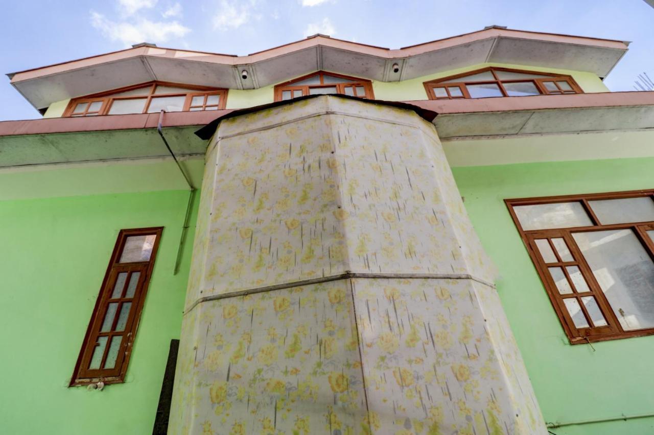 Oyo Hotel C Shimla Bagian luar foto